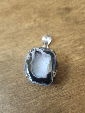 Natural Agate Geode Pendant in Gray and White - Unbranded
